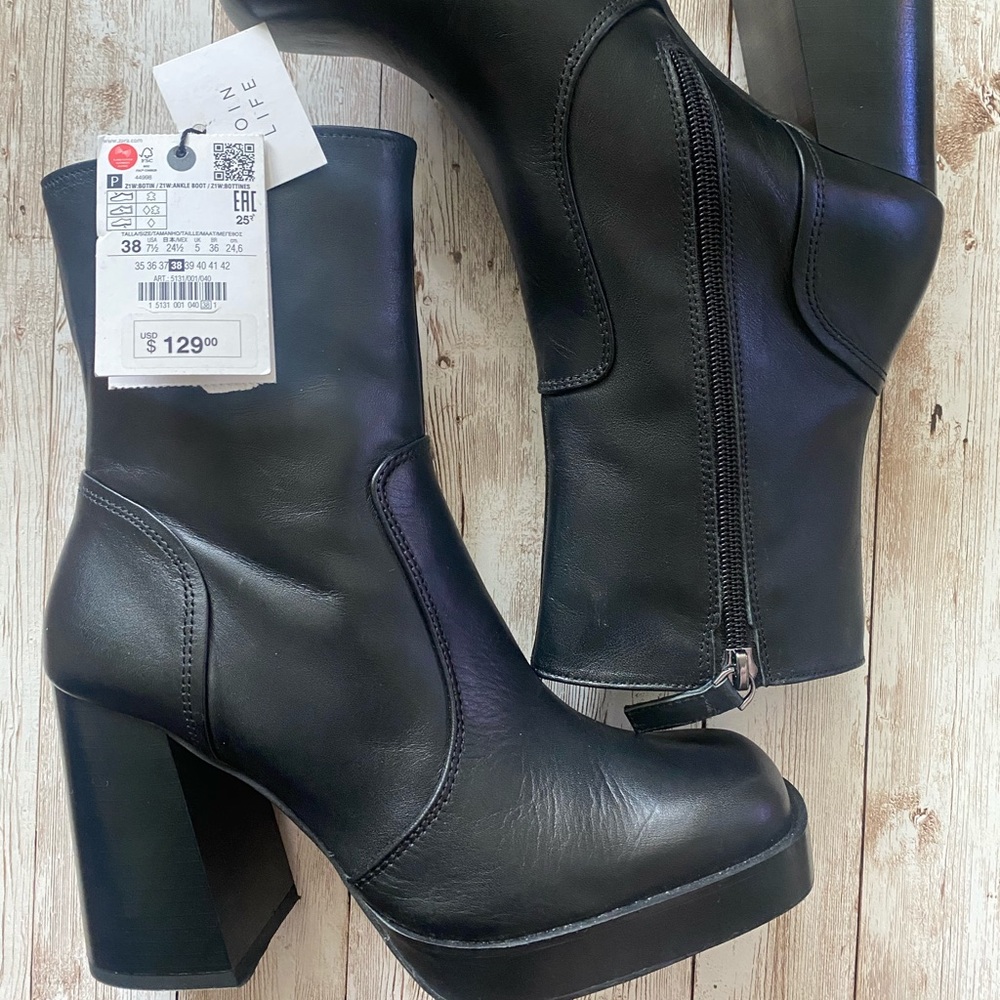 Zara Chunky Heel Booties 7.5